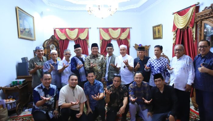 Wagub Cik Ujang Dorong Penguatan Silaturahmi dan Kepedulian Sosial dalam Halal Bihalal IKLS