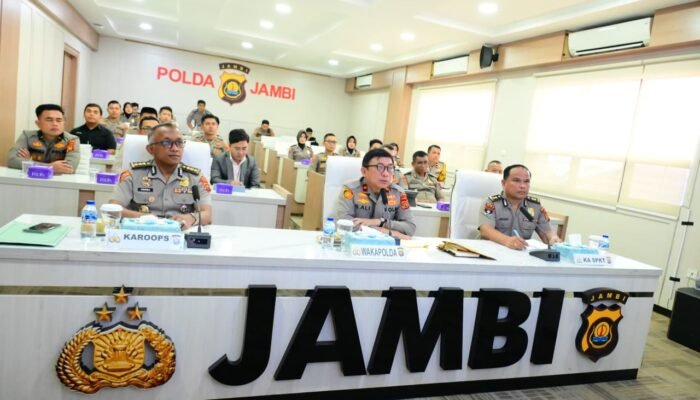 Polda Jambi Tingkatkan Profesionalisme Layanan 110, Personel SPKT Dibekali Public Speaking