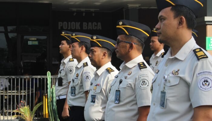 Lapas Kelas IIA Sidoarjo Gelar Apel Siaga Ikrar Zero HALINAR