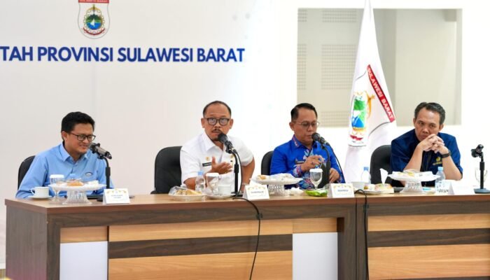 Evaluasi Triwulan I, Gubernur Sulbar Ingatkan Risiko APBD dan Pentingnya Data Akurat