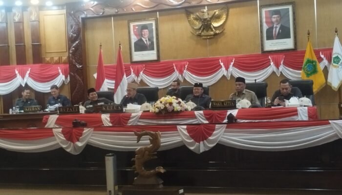 Rapat Paripurna DPRD Sidoarjo: Penyampaian Rekomendasi atas LKPJ Bupati Tahun Anggaran 2025