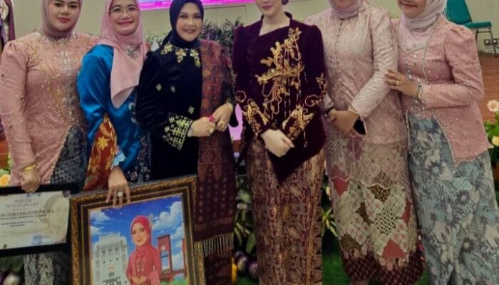 Aktif Pembelaan Hak Perempuan, LBH Bima Sakti Terima Penghargaan