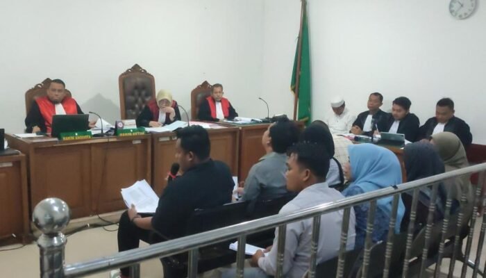 Perkara Korupsi DD Permata Baru, Saksi Melihat Penyerahan Uang Rp 300 Juta oleh Bendahara Desa ke Terdakwa