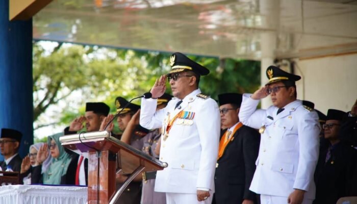 Peringati Hari Otda XXX dan Hardiknas 2026, Pemda Tanah Datar Gelar Upacara