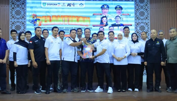 Cik Ujang Tekankan Peran ASSI Sumsel dalam Membentuk Karakter Generasi Muda Lewat Street Soccer