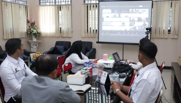 Perkuat Analis Kebijakan, Kanwil Kemenkum Jambi Ikuti Policy Talk Nasional Bersama Kanwil Jateng