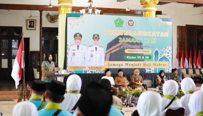 1.239 CJH Sidoarjo Diberangkatkan, Wabup Mimik Idayana Pesankan Fokus Ibadah dan Jaga Kesehatan