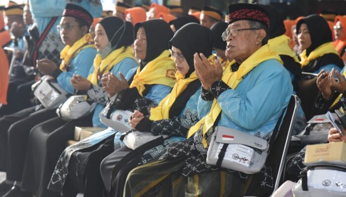 Tiga Kloter Jamaah Haji Sidoarjo Gelombang Kedua Berangkat, Total 1.133 Jamaah