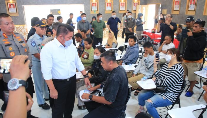 Herman Deru Pastikan Keluarga Korban Kecelakaan Bus ALS Difasilitasi Selama Proses Identifikasi