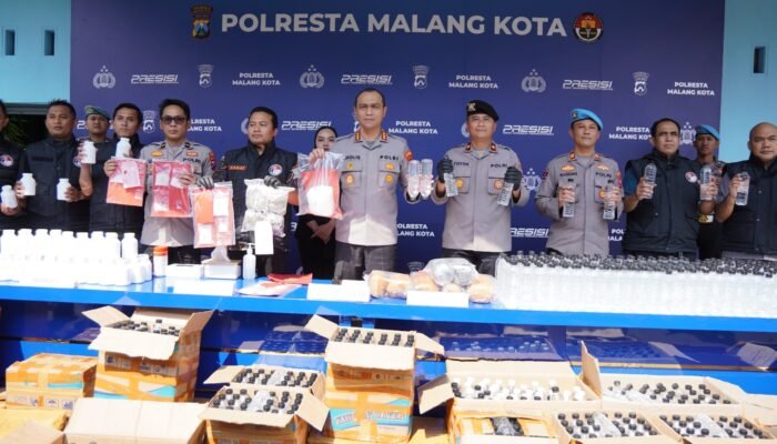 Berantas Peredaran Narkoba, Polresta Malang Kota Gagalkan 8,9 Kg Ganja dan 1,6 Kg Sabu