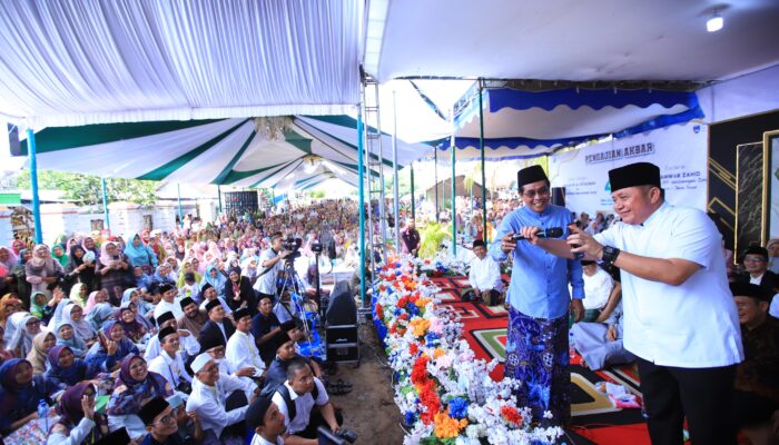 Herman Deru Ingatkan Pentingnya Silaturahmi di Era Digital Saat Hadiri Harlah Ponpes Al Istiqomah OKU Timur
