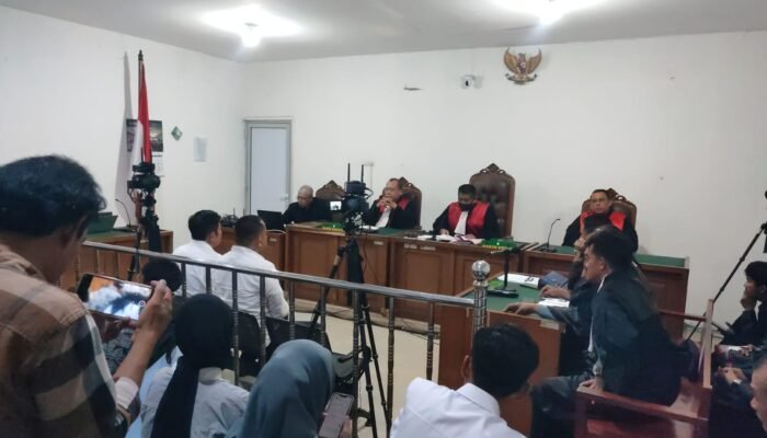 2 Terdakwa Anggota Dewan Korupsi Fee Pokir OKU Divonis 4 Tahun 10 Bulan