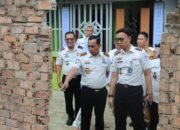 Kepala Kanwil Ditjenpas Sumsel dan UPT Pemasyarakatan Kota Palembang Tinjau Progres Bedah Rumah