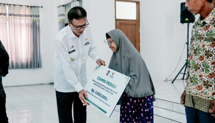 Bupati Ciamis Salurkan Bantuan Infak Kebencanaan 2026