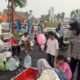 Polwan Polresta Sidoarjo Berikan Pelayanan Humanis di Car Free Day Alun-alun Sidoarjo