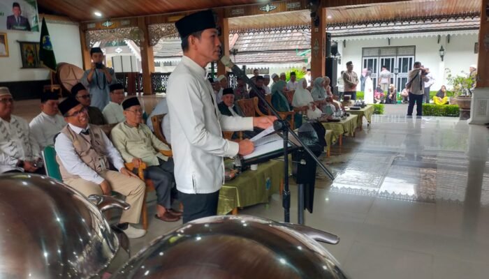 Bupati Batang Hari Lepas Keberangkatan Calon Jamaah Haji Tahun 2026