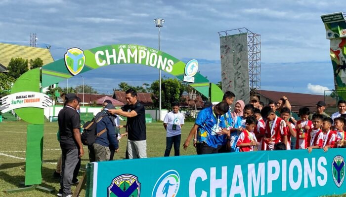 Bupati M. Fadhil Arief Tutup JSFL Provinsi Jambi 2026 dengan Meriah