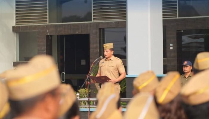 Sekda Kabupaten Karo Pimpin Apel Pagi, Ini Pesannya