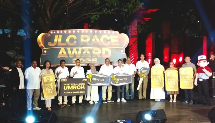 JNE Apresiasi Pelaku UKM Lewat JLC Race Award 2025, Feriadi: Keberhasilan JNE Tumbuh Bersama Pelanggan