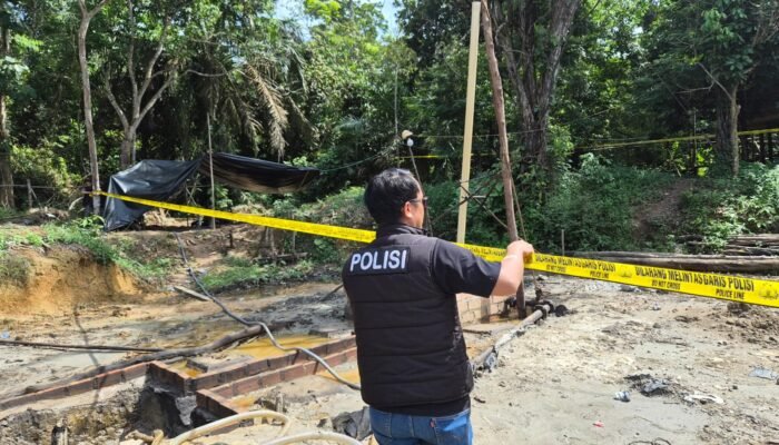 Polsek Bayung Lencir Ungkap Illegal Drilling di Muba, Satu Pelaku Diamankan dan Barang Bukti Minyak Disita