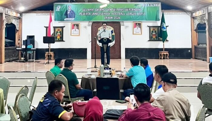 Bupati Batang Hari Hadiri Gala Dinner Jambi School Football League 2026
