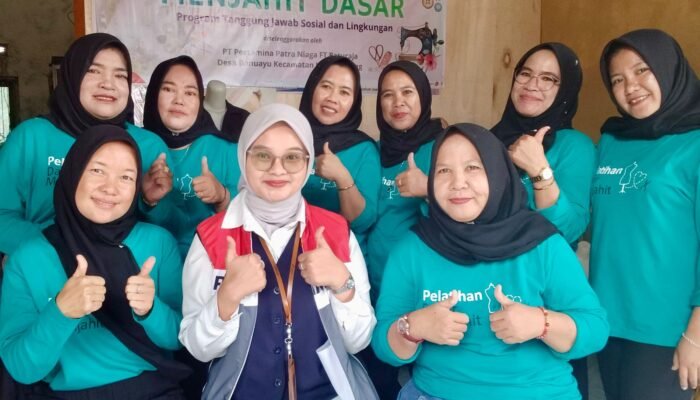 Dari Keterampilan Menjadi Peluang, Pertamina Patra Niaga Regional Sumbagsel Dampingi Perempuan Desa Banuayu