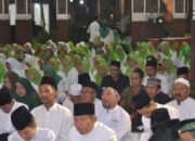 Ribuan Jamaah Padati Pendopo Delta Wibawa, Bupati Subandi Mohon Doa Ulama dan Umara untuk Sidoarjo