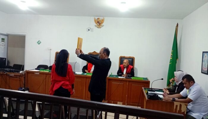 Saksi Ungkap UBD Bayarkan Uang Sewa Gedung Rp75 Juta Perbulan Kepada Empat Pemilik Bangunan