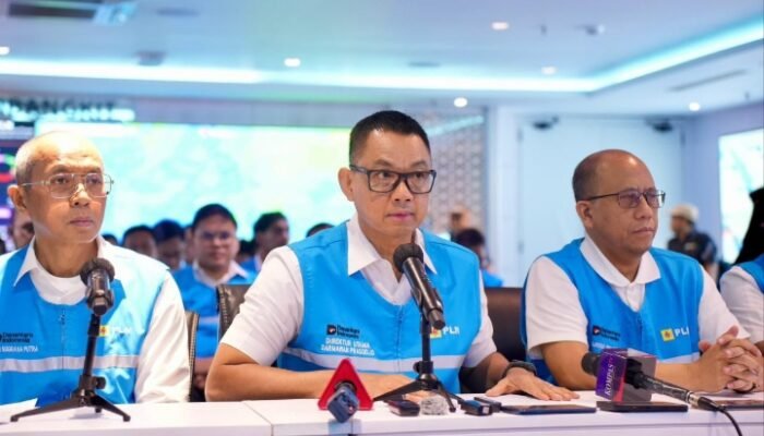 PLN Sampaikan Progres Pemulihan Kelistrikan di Sumatra