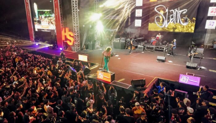 ’86 Solution’ Warnai Konser Slank di Palembang 