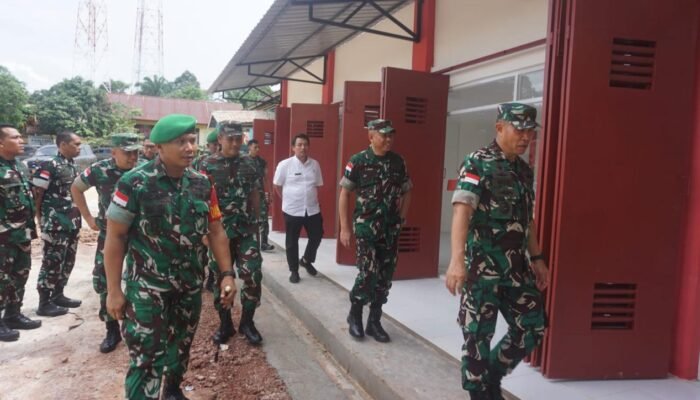 Perkuat Ekonomi Perbatasan, Pangdam XII/Tanjungpura Turun Langsung Cek Koperasi Merah Putih di Badau