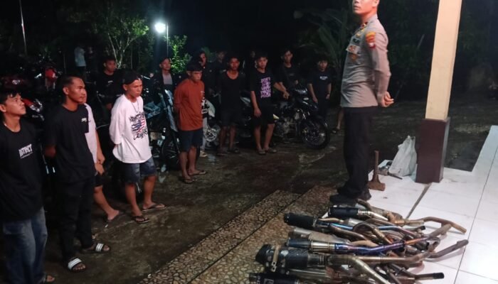 Raungan Knalpot Brong Dibungkam, 32 Motor Diamankan Polsek Boyan Tanjung dalam Razia Malam