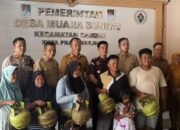 Sekda Elman Buka Operasi Pasar LPG 3 Kilogram di Muara Sungai