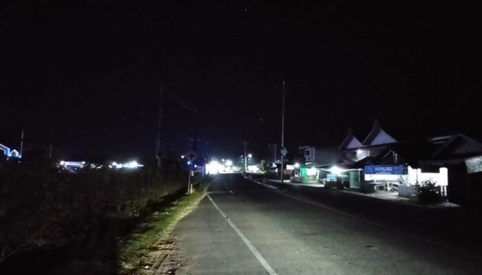 Kota Pesta Meriah : PJU Simpang Penjara – Simpang Darussalam Mati Total di Momen HUT Putussibau ke-131