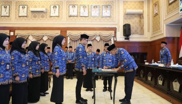 Walikota Malang Lantik Pejabat Fungsional, Begini Amanat Wahyu Hidayat