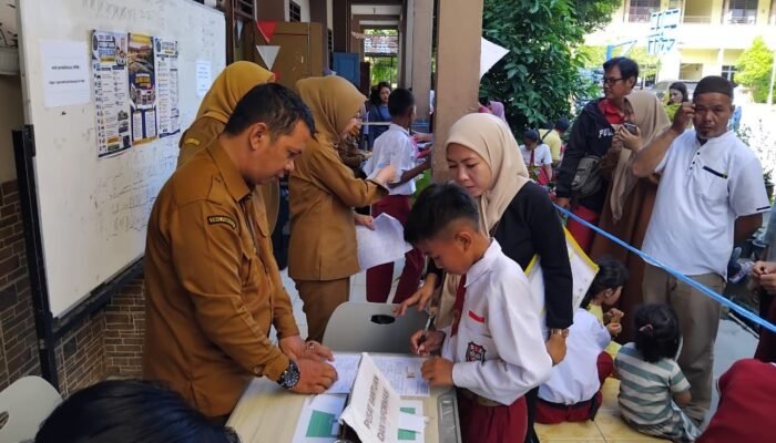 Tunjukkan Peningkatan, Ratusan Pendaftar Berlomba Masuk ke SMP N 7 Palembang