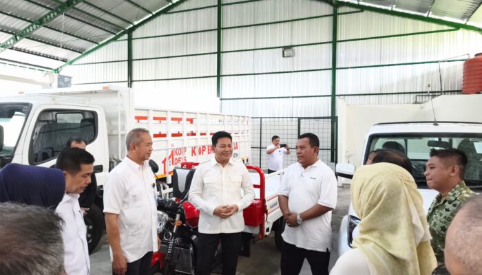 Bupati Subandi Dampingi KSP Tinjau Koperasi Merah Putih di Sidoarjo, Pastikan Manfaat Nyata bagi Warga
