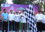 Bupati dan Wakil Bupati Lahat Meriahkan Jalan Sehat HUT Kabupaten Lahat ke-157