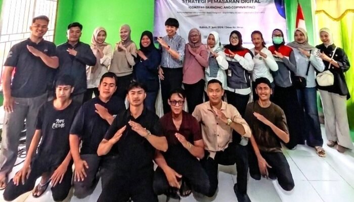 Pertamina Patra Niaga Regional Sumbagsel Perkuat Kapasitas Digital UMKM dan Pokdarwis Desa Air Mesu