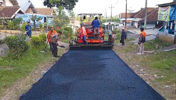 Peningkatan Jalan Tunjungtirto Singosari, Perkuat Mobilitas Perekonomian Masyarakat