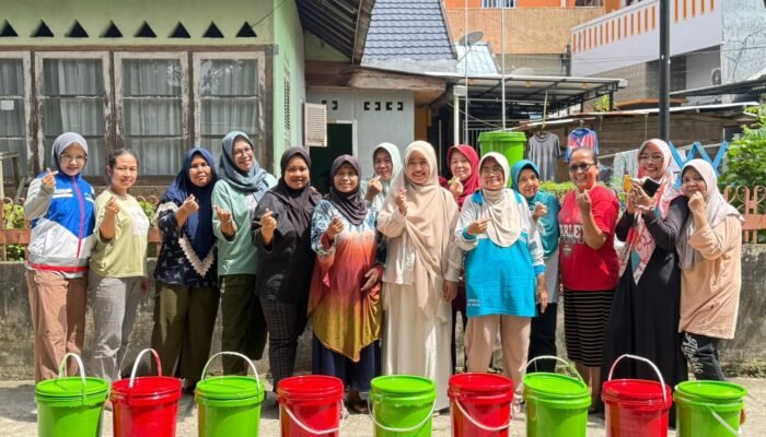 Memilah, Memilih, dan Peduli: Pertamina Patra Niaga Regional Sumbagsel Dukung Warga Kasang Kelola Sampah