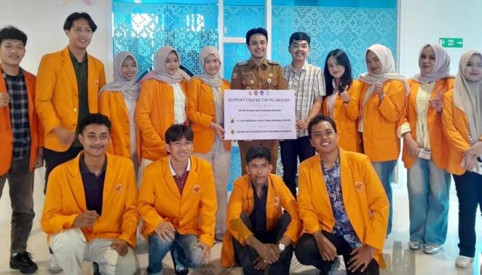 Wawako Jambi Lepas 5 Tim PPK Ormawa Unja, Dorong Aksi Nyata Mahasiswa di Desa