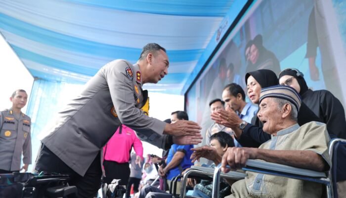 Ribuan Warga Manfaatkan Layanan Kesehatan Gratis dari Polda Sumsel di Hari Bhayangkara ke-80