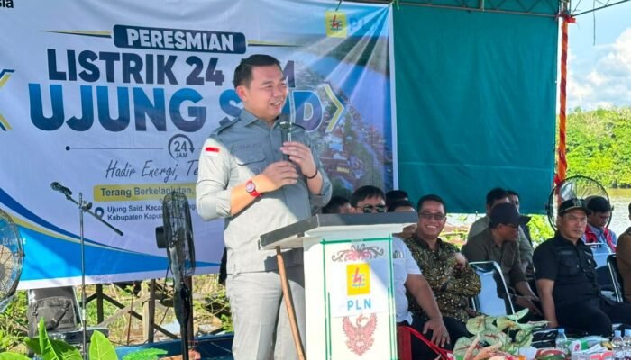 Resmikan Listrik 24 Jam Ujung Said, Bupati Fransiskus Diaan: Ini Bukti Negara Hadir hingga Pelosok Kapuas Hulu 