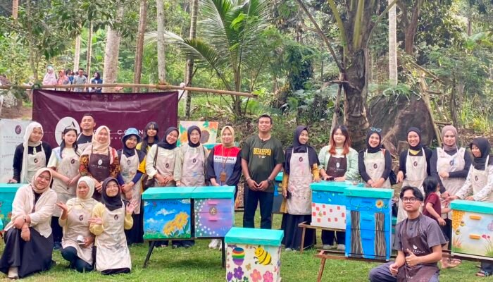 Pertamina Patra Niaga Regional Sumbagsel dan P4S Lembah Suhita Kampanyekan Konservasi Lebah melalui World Bee Day 2026