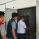 Tim Pidsus Kejari Palembang Geledah Kantor Dinas Perbubungan Kota Palembang Terkait Dugaan Korupsi Pengadaan Lampu Jalan 2025  MATTANEWS.CO, PALEMBANG – Tim Pidsus Kejari Palembang, melakukan penggeledahan terhadap Kantor Dinas Perbubungan kota Palembang, atas dugaan korupsi pengadaan lampu jalan, di kota Palembang, Senin (29/6/2026).  Berdasarkan pantauan wartawan MATTTANEWS.CO dilapangan, tampak tim Pidsus Kejari Palembang, bergerak melakukan penggeledahan kantor Dinas Perhubungan kota Palembang yangbberada dijalan Pangerean Sido Ing Lautan Kelurahan 35 Ilir kota Palembang.  Menurut Anca selaku Kasi Pidsus Kejari Palembang, penggeledahan ini sendiri dilakukan terkait pemeriksaan perkara dugaan korupsi pengadaan lampu jalan tahun anggaran 2025  “Penggeledahan terkait dugaan korupsi pengadaan lampu jalan tahun 2025,” tegas Anca  sSampai berita ini diterbitkan, tim Pidsus Kejari Palembang, masih melakukan penggeledahan terhadap kantor Dinas Perhubungan kota Palembang, guna mengumpulkan alat bukti.