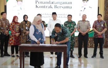 Bupati Sidoarjo Subandi Tegaskan Proyek Molor Tak Boleh Terulang