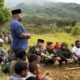 Gotong Royong Pemakaman, Pos Walesi Satgas Yonif 645/GTY Eratkan Kemanunggalan TNI-Rakyat di Asolipele
