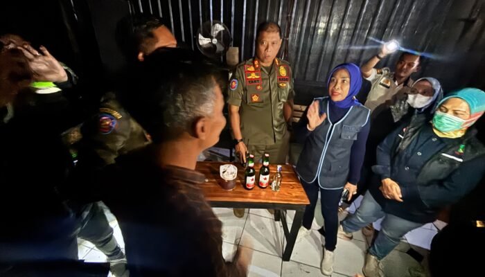 Sidak Tiga Titik Prostitusi dan Karaoke di Sidoarjo, Wabup Mimik: “Sikat Habis, Sidoarjo Harus Bersih!”