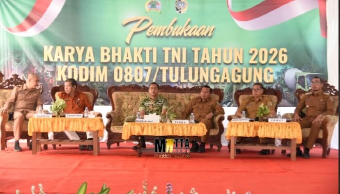 Karya Bhakti TNI 2026 Resmi Dimulai di Tulungagung, Pemkab dan Kodim Bangun Jalan Rabat Beton untuk Dongkrak Ekonomi Warga